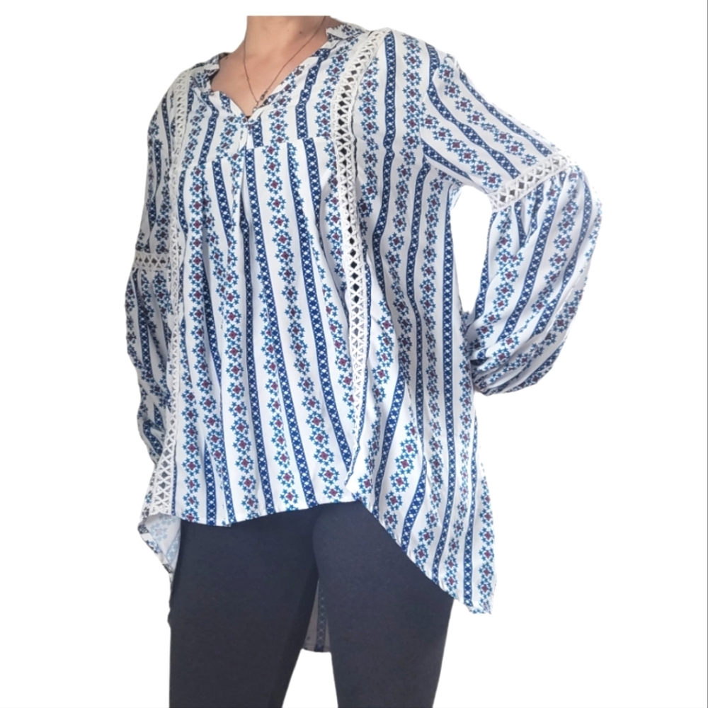 BOUTIQUE TUNIC MEDIUM